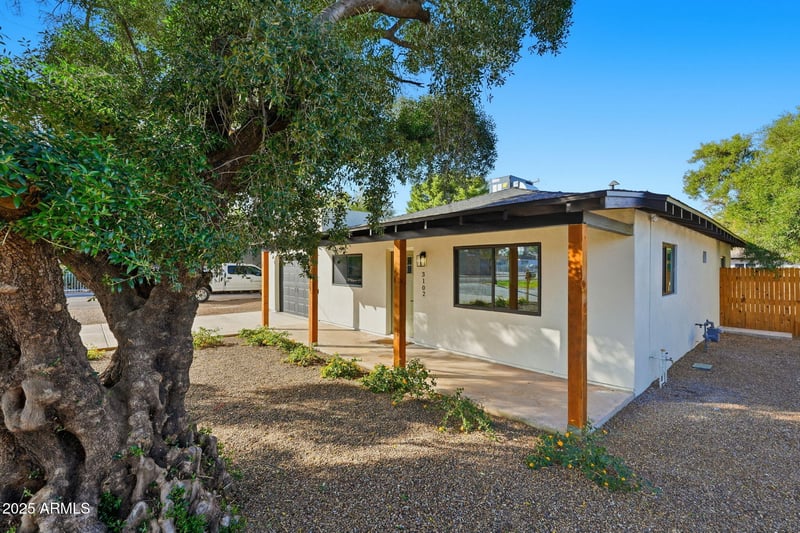 3102 34th St, Phoenix, AZ 85018