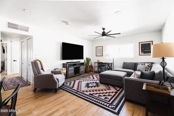 3102 35th St, Phoenix, AZ 85018