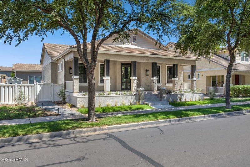 3102 Agritopia Loop, Gilbert, AZ 85296
