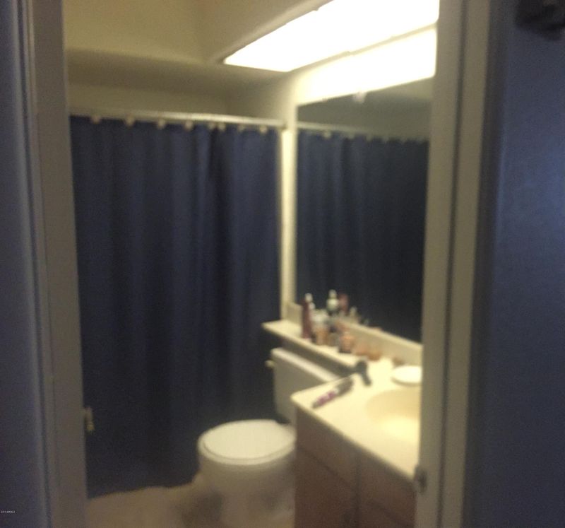3102 E Clarendon Ave #202, Phoenix, AZ 85016