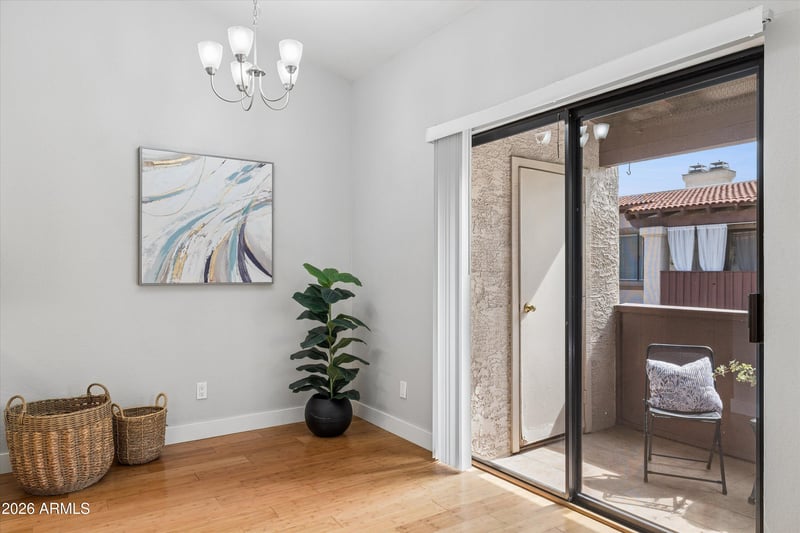 3102 E Clarendon Ave #206, Phoenix, AZ 85016