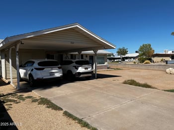3102 Mandalay Ln, Phoenix, AZ 85053