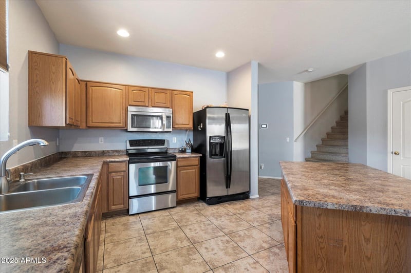 3102 T Ryan Ln, Phoenix, AZ 85041
