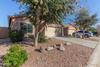 31027 Karen Ave, San Tan Valley, AZ 85143
