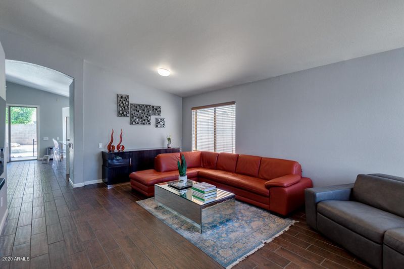 3103 E Captain Dreyfus Ave, Phoenix, AZ 85032