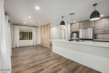 3104 Broadway Rd #276, Mesa, AZ 85204