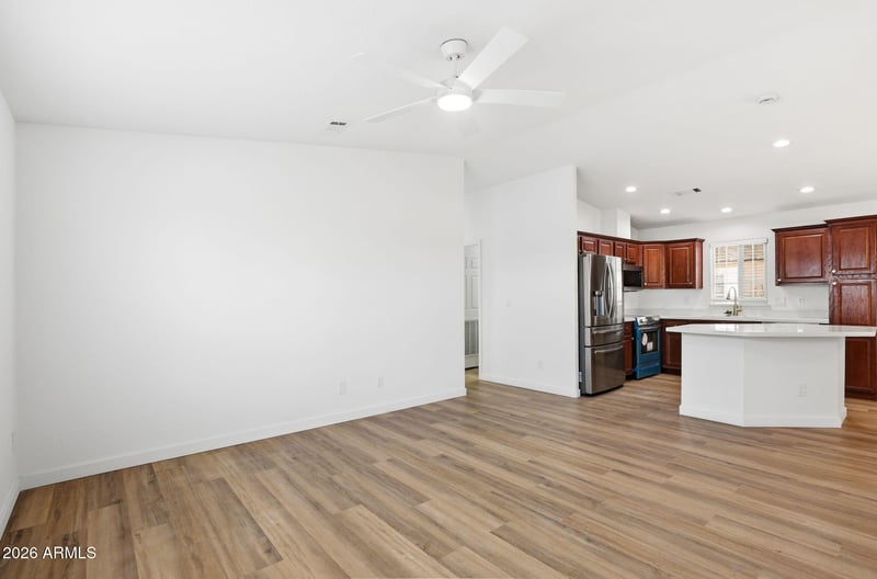 3104 Broadway Rd #125, Mesa, AZ 85204