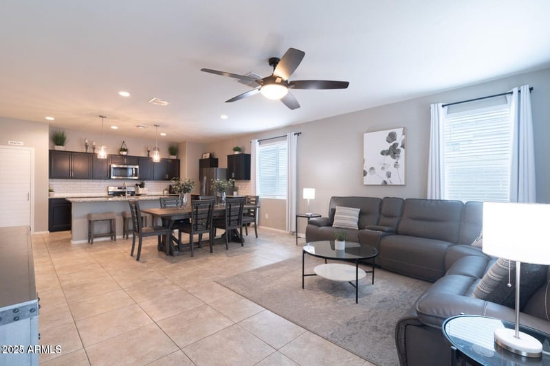 31045 Mulberry Dr, Buckeye, AZ 85396