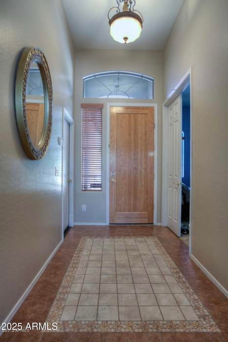 3105 Espartero Way, Phoenix, AZ 85086