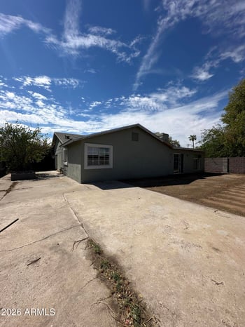 3105 87th Ave, Phoenix, AZ 85037