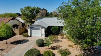 3106 Mohawk Ln, Phoenix, AZ 85027
