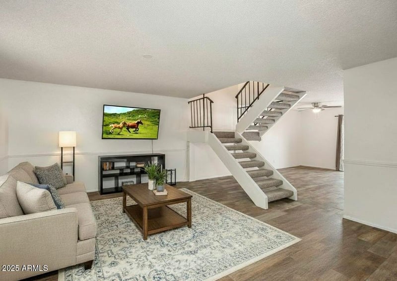 3107 Harmont Dr, Phoenix, AZ 85051