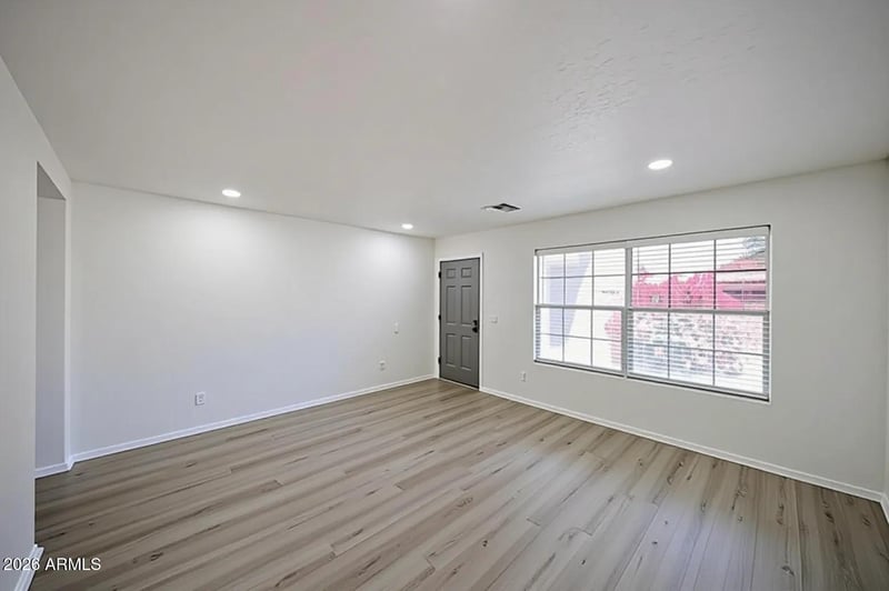 3107 Pollack St, Phoenix, AZ 85041