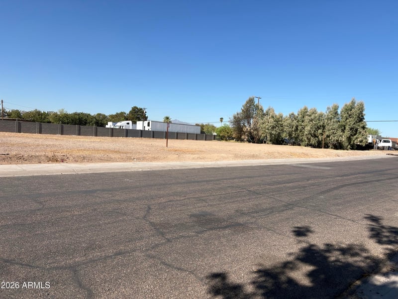 3107 W Yuma St #16, Phoenix, AZ 85009