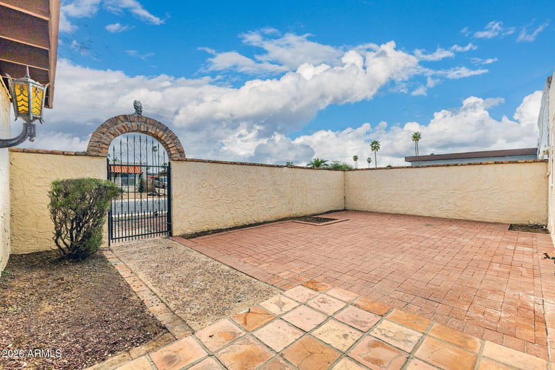 3108 Clinton St, Phoenix, AZ 85029