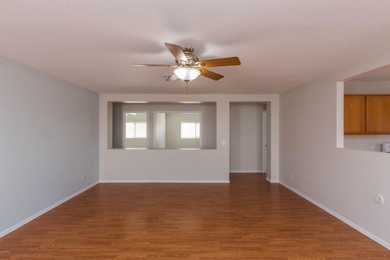 3108 W Mark Ln, Phoenix, AZ 85083