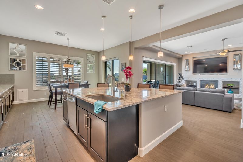3109 E Half Hitch Pl, Phoenix, AZ 85050