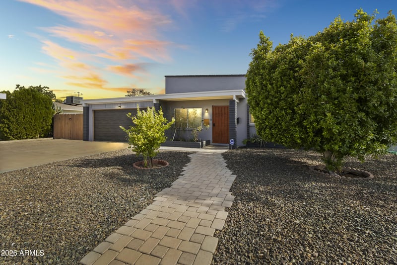 3109 Larkspur Dr, Phoenix, AZ 85032