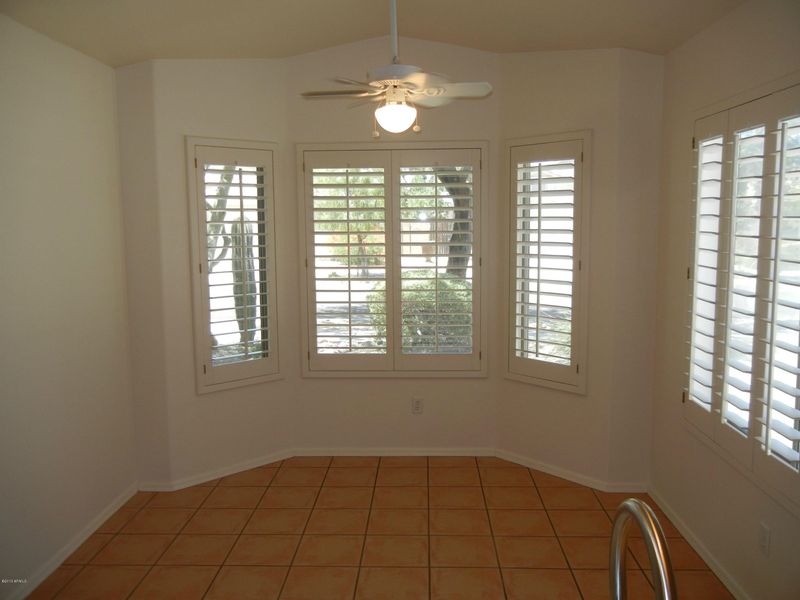 3109 E Roveen Ave, Phoenix, AZ 85032