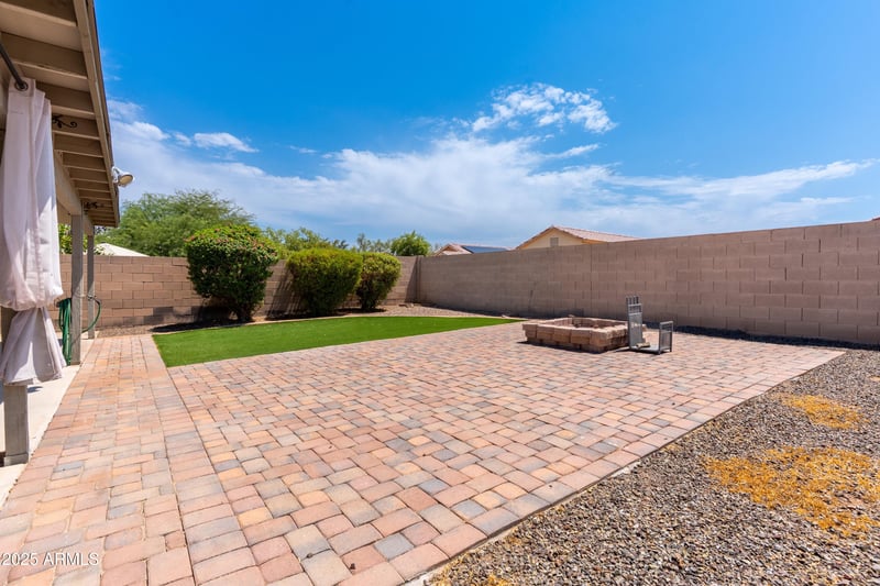 3109 Los Gatos Dr, Phoenix, AZ 85027