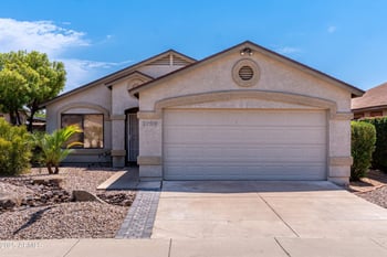 3109 Los Gatos Dr, Phoenix, AZ 85027