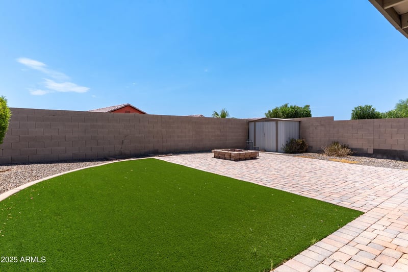 3109 Los Gatos Dr, Phoenix, AZ 85027