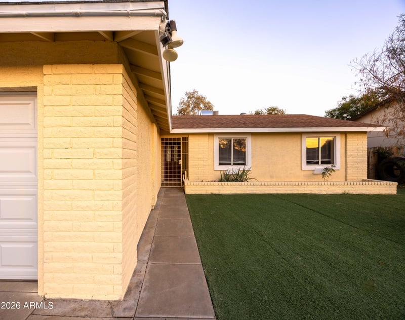 3109 89th Dr, Phoenix, AZ 85037