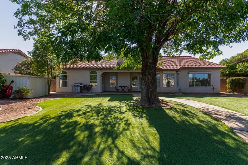 3109 N Meadow Dr, Avondale, AZ 85392