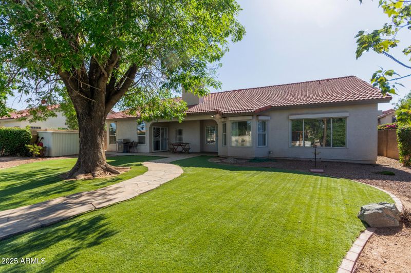 3109 N Meadow Dr, Avondale, AZ 85392