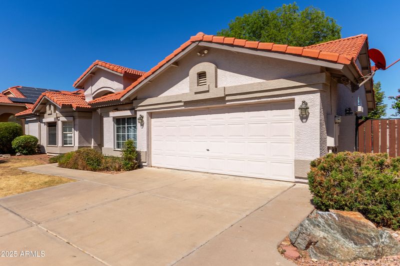 3109 N Meadow Dr, Avondale, AZ 85392