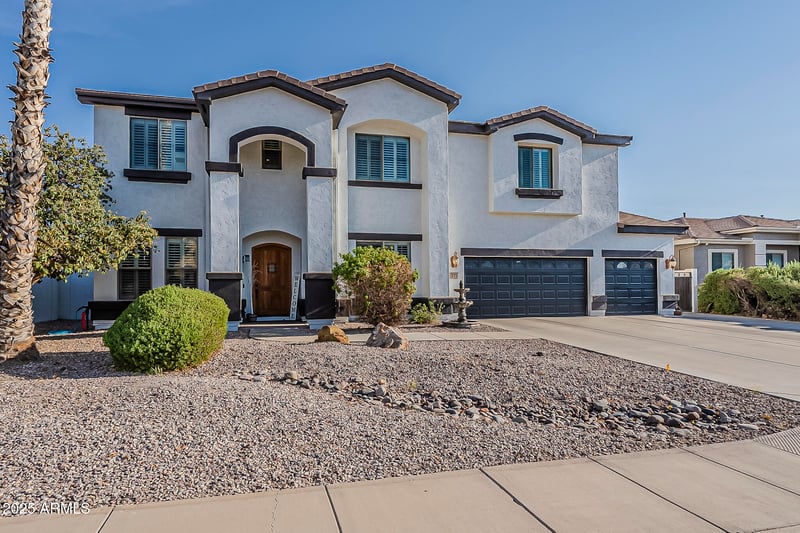 311 Frances Ln, Gilbert, AZ 85295