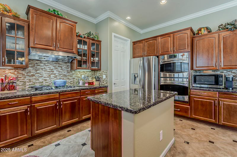 311 Frances Ln, Gilbert, AZ 85295