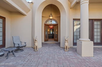 311 Wexford Cv, Phoenix, AZ 85020