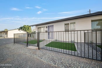 3110 37th St #6, Phoenix, AZ 85018