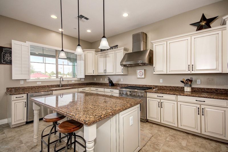 3110 E Fruitvale Ct, Gilbert, AZ 85297