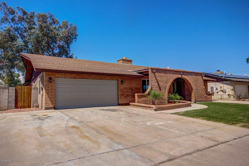 3110 W Greenway Rd, Phoenix, AZ 85053