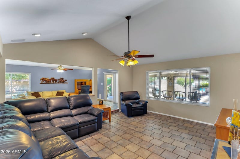 3110 W Tierra Buena Ln, Phoenix, AZ 85053
