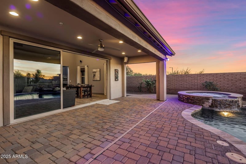 31102 137th Ln, Peoria, AZ 85383