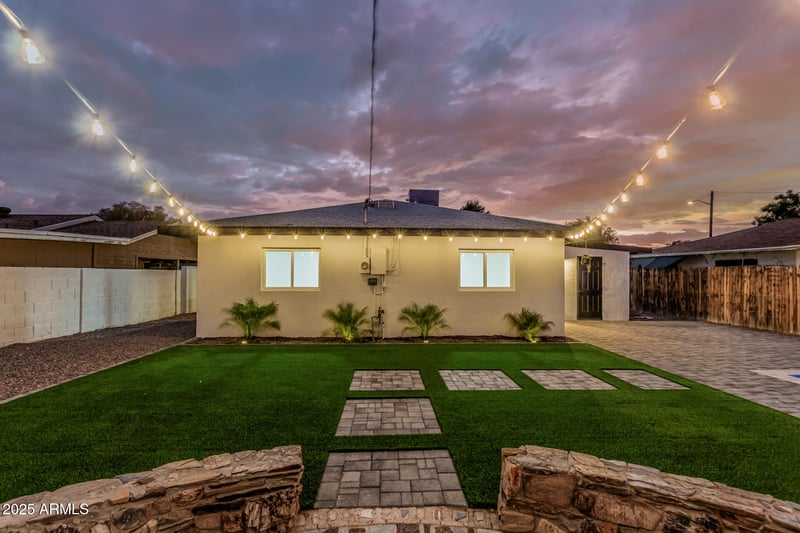 3111 34th St, Phoenix, AZ 85018