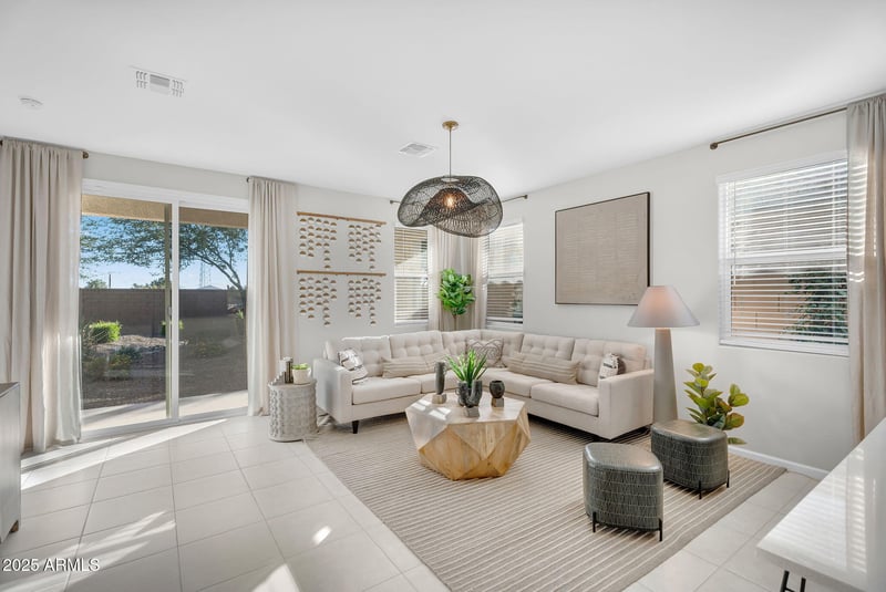 3111 Barrel Race Rd, San Tan Valley, AZ 85140