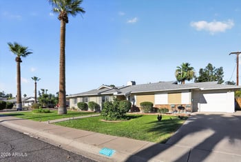 3111 33rd St, Phoenix, AZ 85018