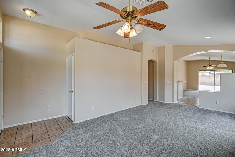 31111 N Claridge Cir, San Tan Valley, AZ 85143