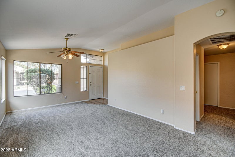 31111 N Claridge Cir, San Tan Valley, AZ 85143