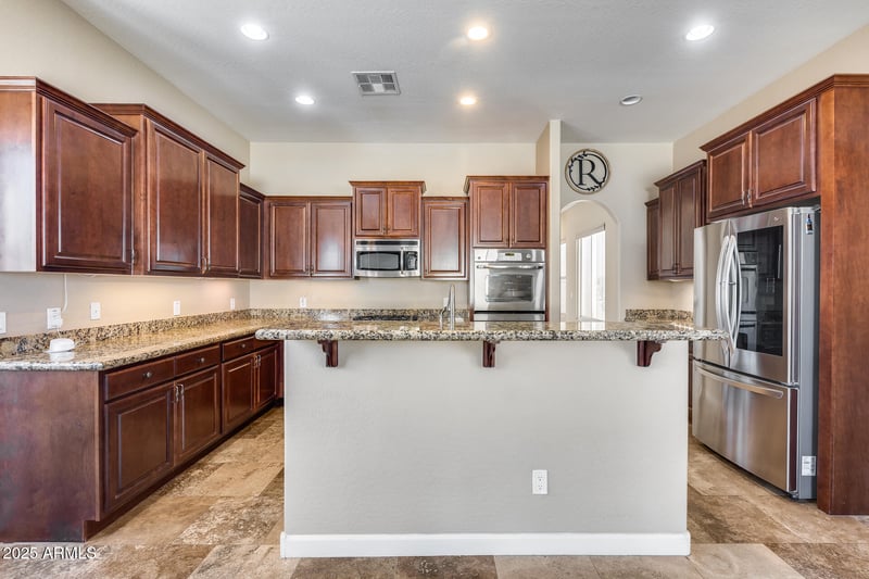 3112 Desert Ln, Laveen, AZ 85339