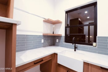 3113 41st Pl, Phoenix, AZ 85018