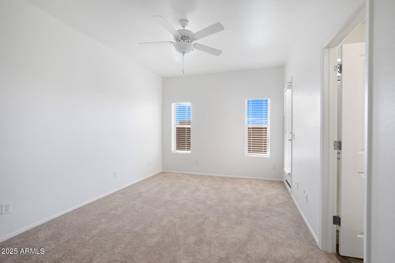 3113 Danbury Rd #10, Phoenix, AZ 85032