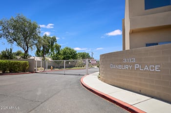 3113 Danbury Rd #10, Phoenix, AZ 85032