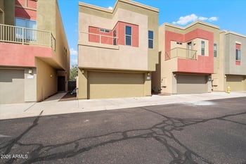 3113 E Danbury Rd #11, Phoenix, AZ 85032