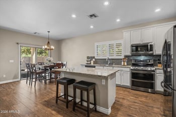 3113 S Sierra Hts, Mesa, AZ 85212