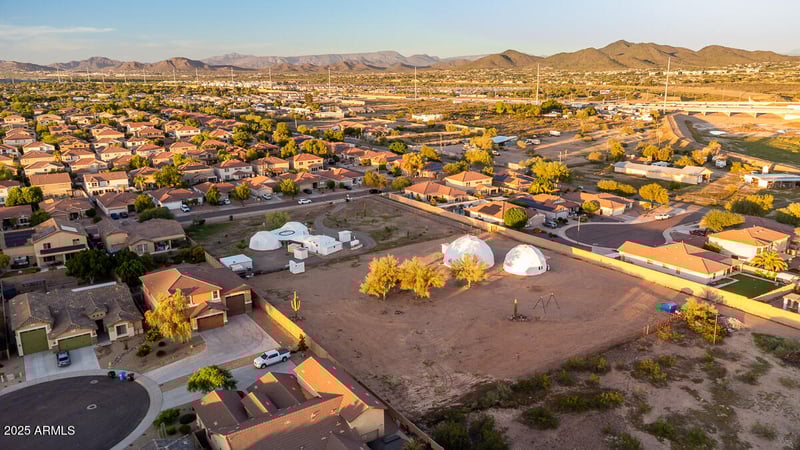 3115 Cavedale Dr, Phoenix, AZ 85083